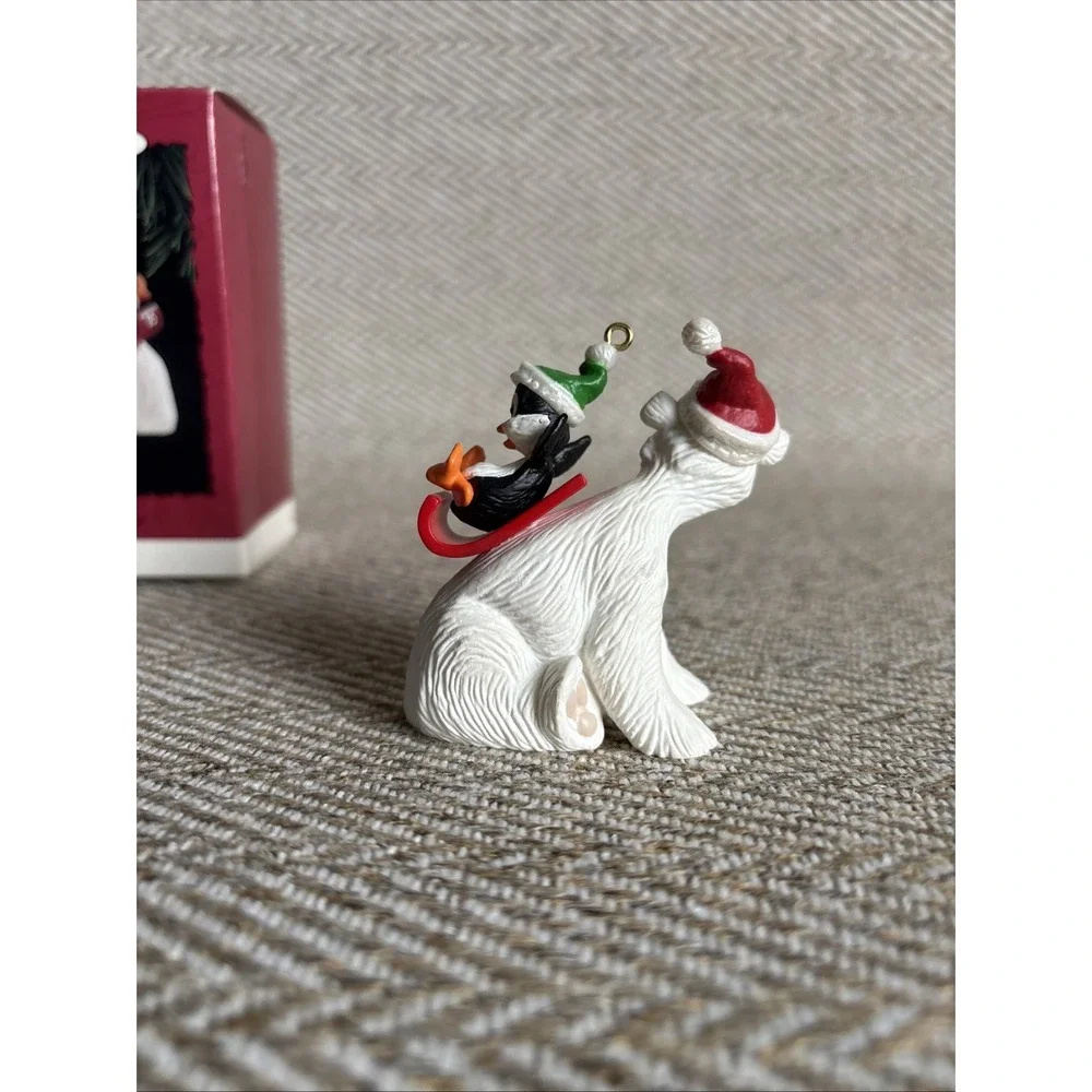 Hallmark Keepsake Christmas Ornament 1995 
